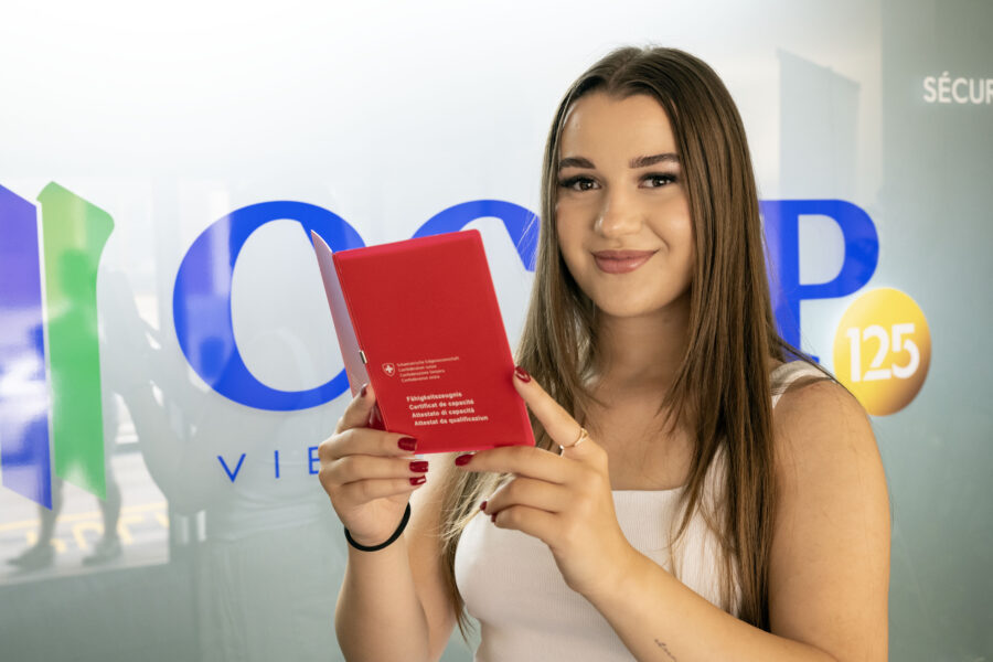 Jetmira passe à l’étape suivante de sa vie professionnelle